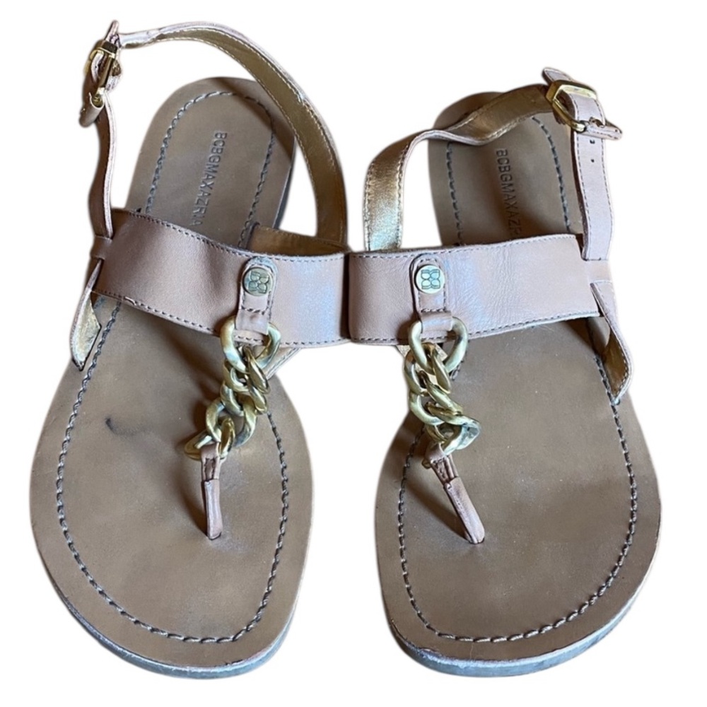 BCBG “Ma-Randi” Gold Chain Leather Sandal, Tan Neutral, Size 8.5